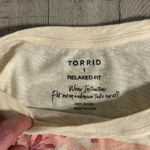 Torrid Graphic Tee - Picture 3 of 5